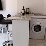 Comodo Al Lado De La Playa De Canteras Apartment *